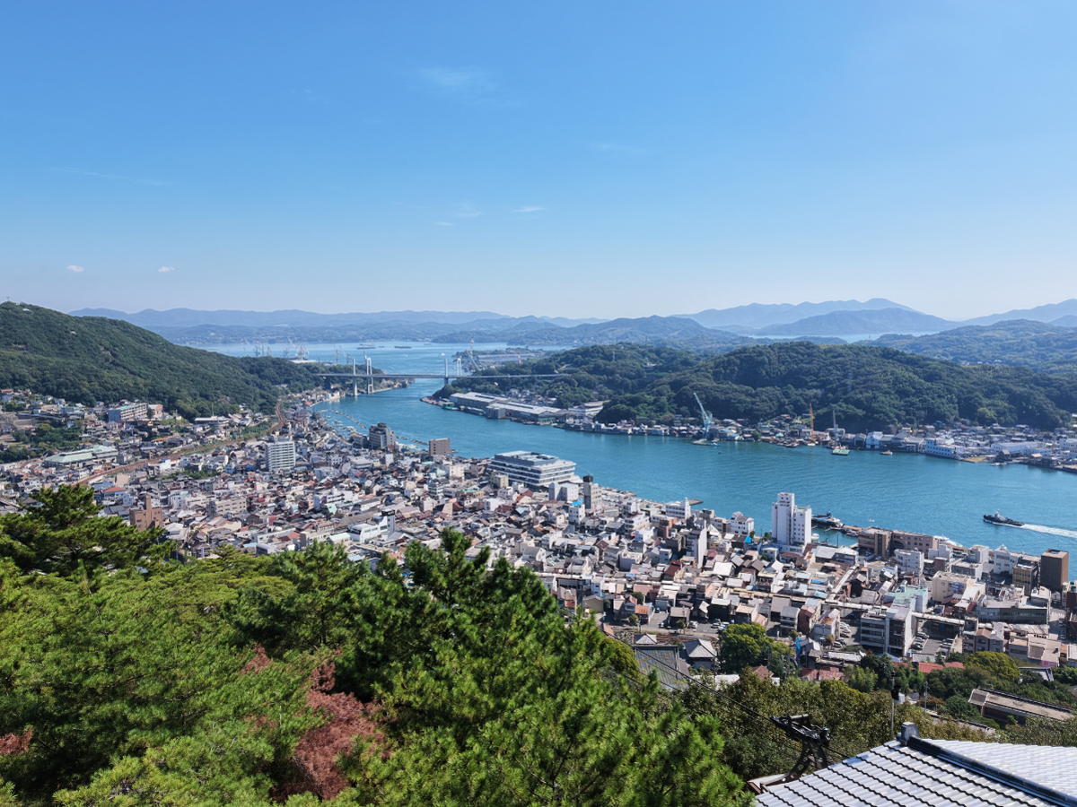 The town and sea of Onomichi, seen from the top of the ropeway